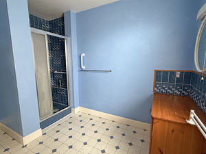 Photo 9- click for photo gallery